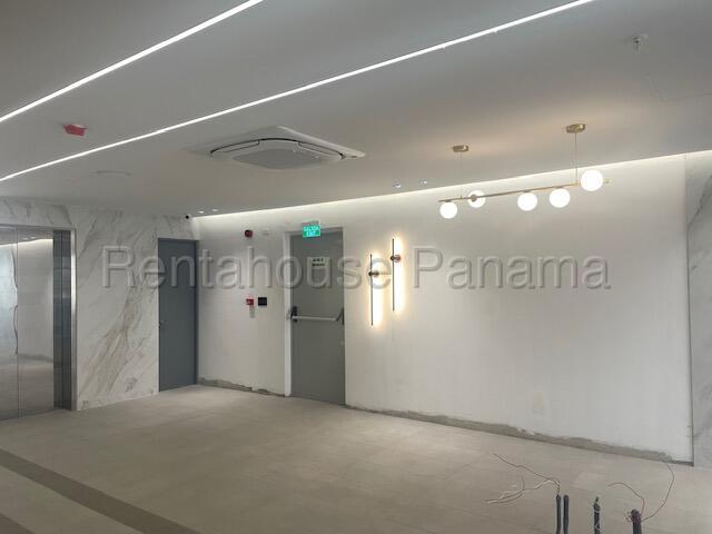 Brandnew Medical Office - Consultorio en Via España